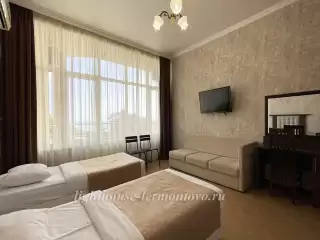 Гостевой дом «Лайтхаус» п. Лермонтово